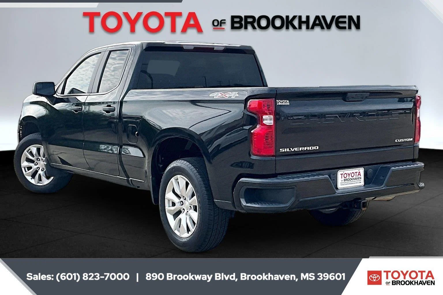 Used 2023 Black Chevrolet Custom image 2