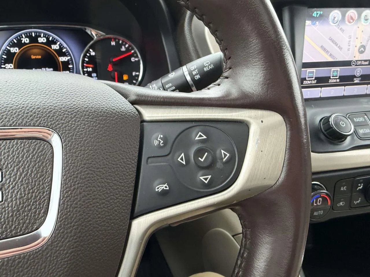 Used 2019 Dark Sky Metallic GMC Denali image 33