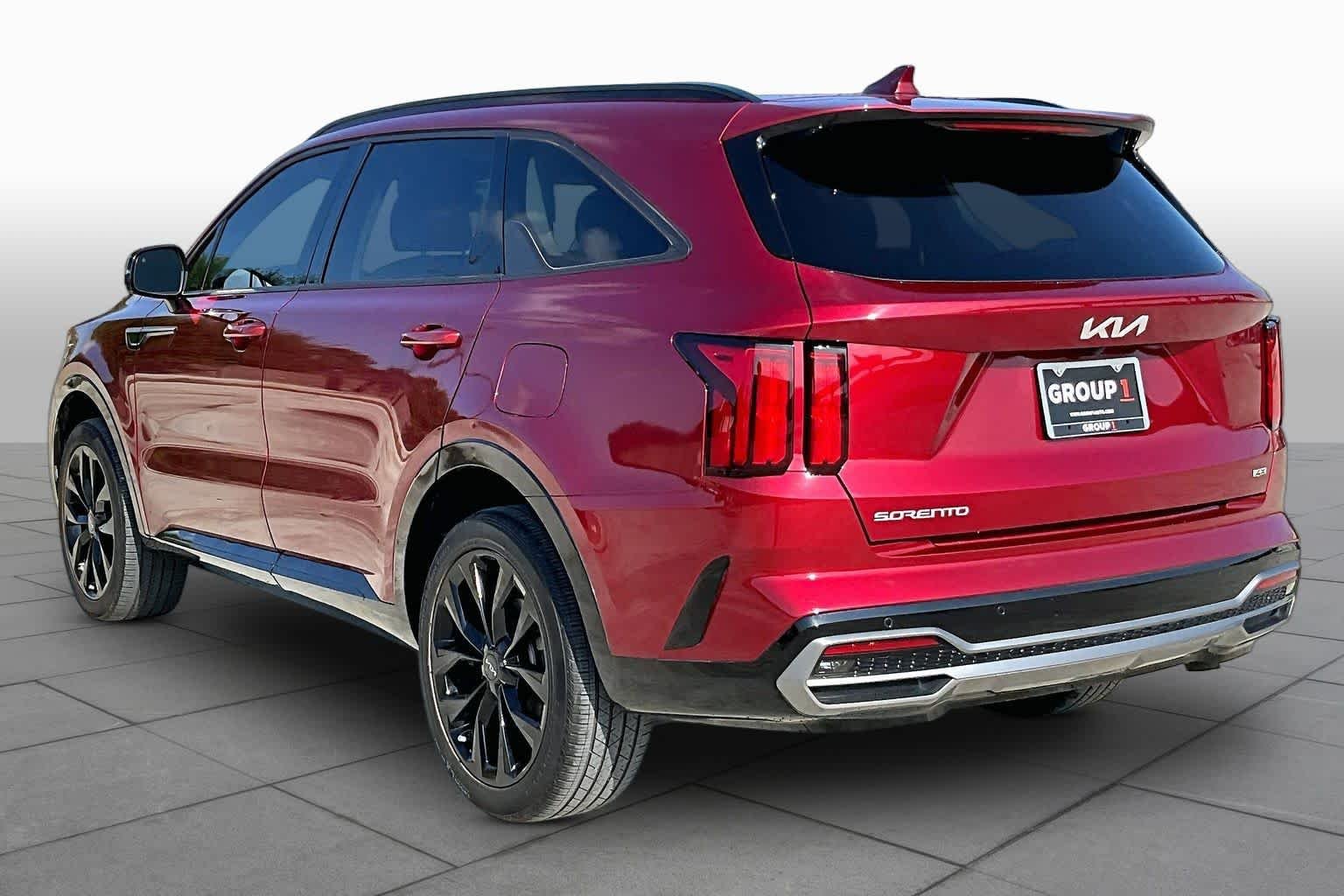 Used 2023 Passion Red Kia SX image 11