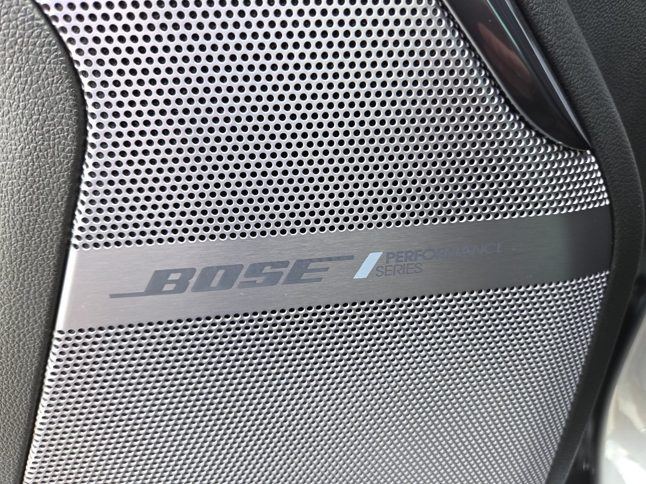 2026 GMC Yukon XL AT4 Ultimate - Photo 14