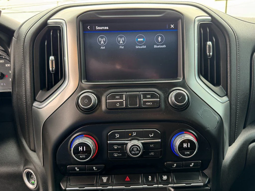 2022 Chevrolet Silverado 3500HD LT - Photo 39