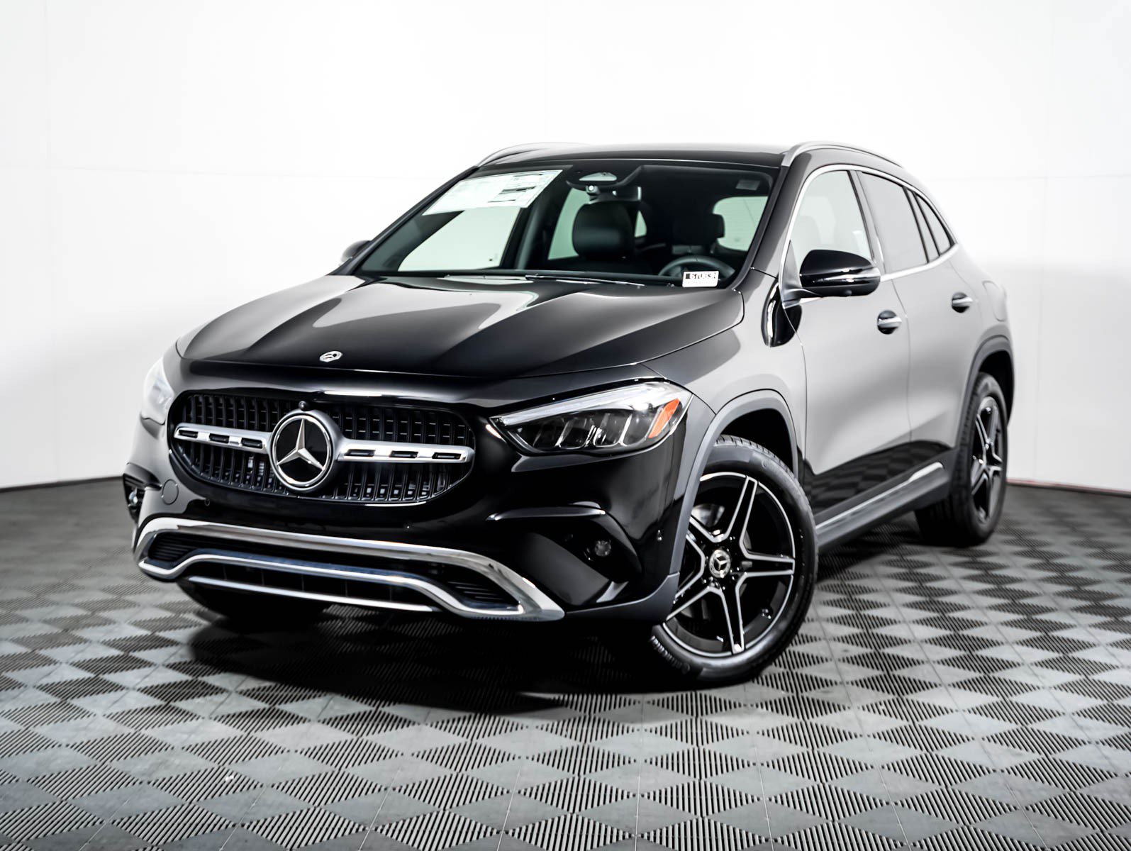 New 2026 Night Black Mercedes-Benz GLA 250 image 1