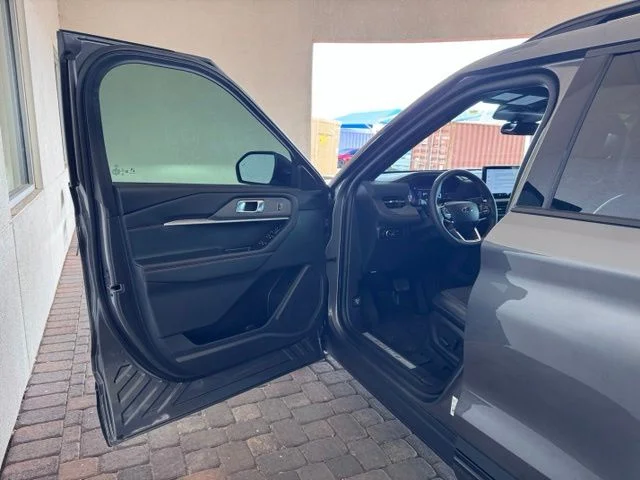 2025 Ford Explorer ST-LINE - Photo 10