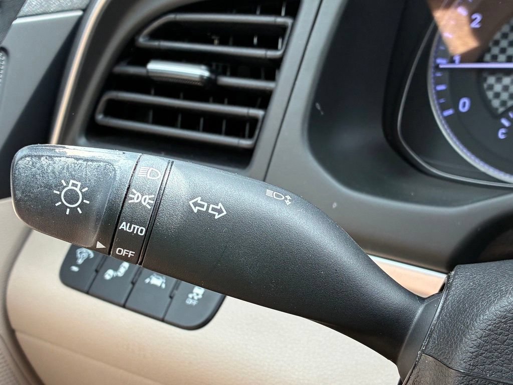 2020 Hyundai Elantra Value Edition - Photo 34