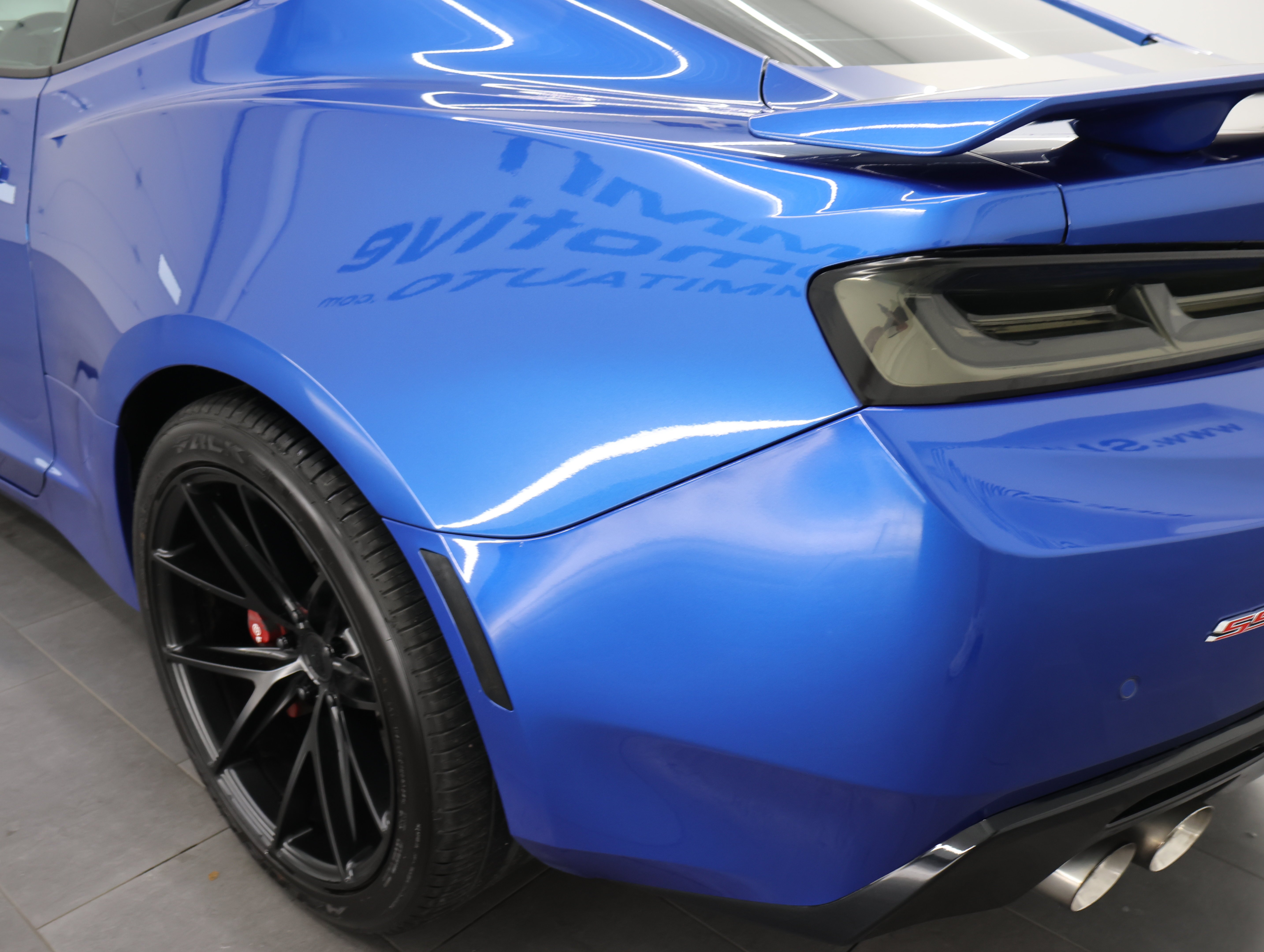 Used 2017 Hyper Blue Metallic Chevrolet 2SS Coupe: 2SS-AUTO-NAV-MOON-LIKE NEW TIRES-HEAT/COOL SEATS- image 33