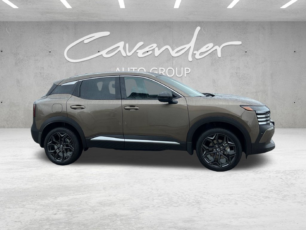 New 2027 Canyon Bronze Metallic Nissan SR image 18