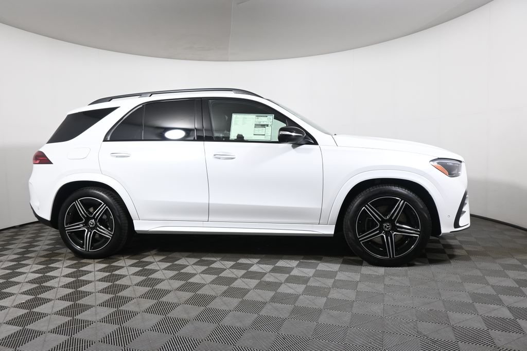 New 2026 MANUFAKTUR Moonlight White Magno Mercedes-Benz GLE 450 image 8