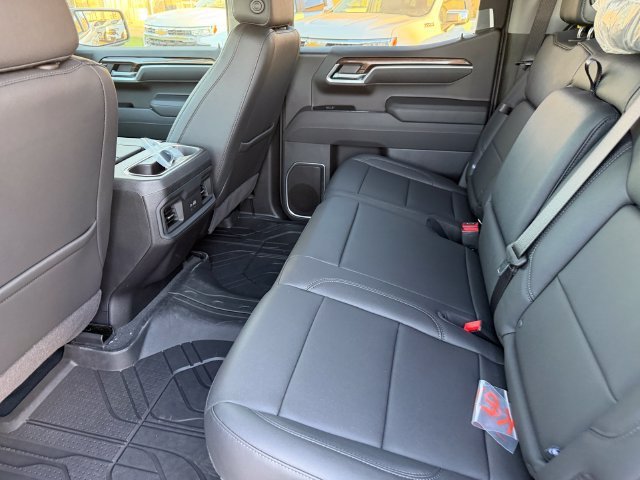 2026 Chevrolet Silverado 1500 LT - Photo 10