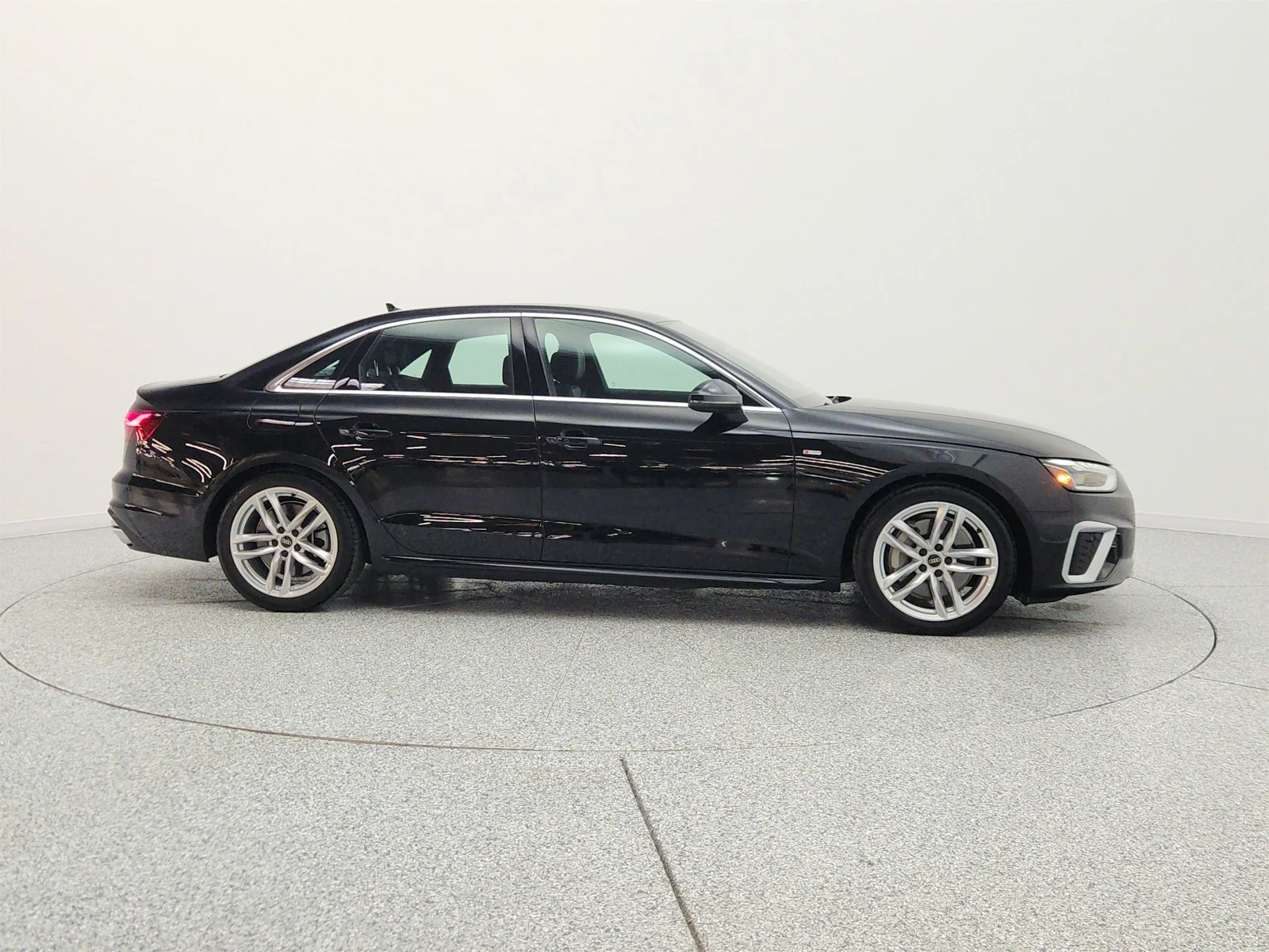 Used 2023 Mythos Black Metallic Audi S line Premium Plus 45 TFSI quattro image 4