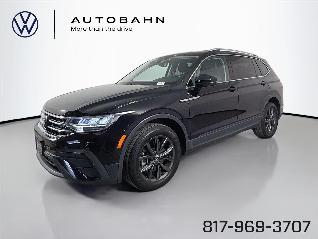 2023 Volkswagen Tiguan SE FWD photo