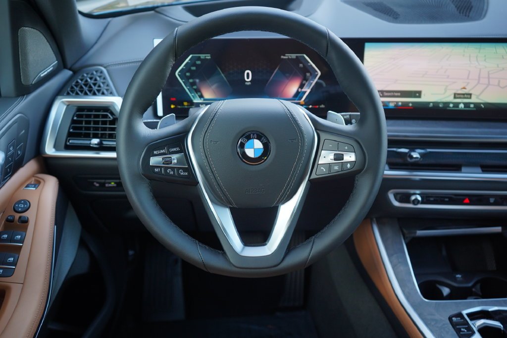Used 2026 Blue Ridge Mountain Metallic BMW sDrive40i image 14