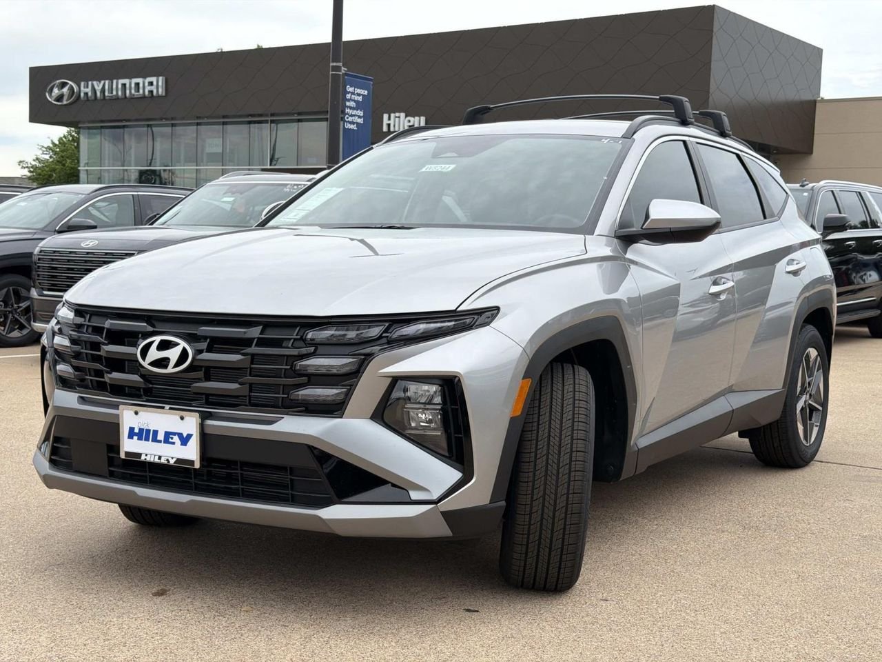 New 2026 Shimmering Silver Hyundai SEL FWD image 2
