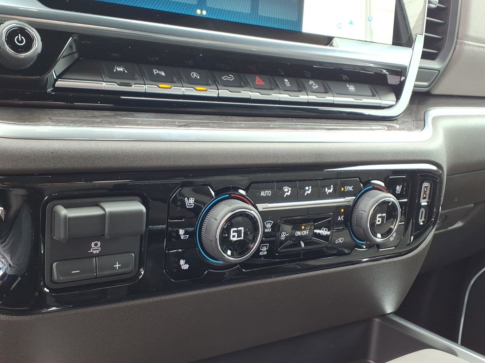 2026 Chevrolet Silverado 1500 LTZ - Photo 9