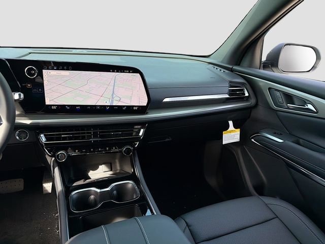 2026 Chevrolet Traverse LT - Photo 25