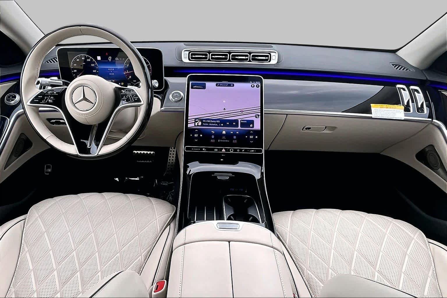 Used 2024 MANUFAKTUR Moonlight White Metallic Mercedes-Benz S 580 image 14