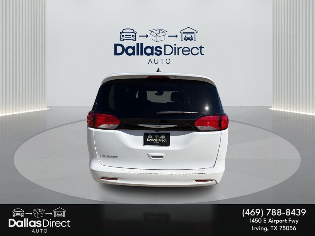 Used 2023 Bright White Clearcoat Chrysler LX image 7