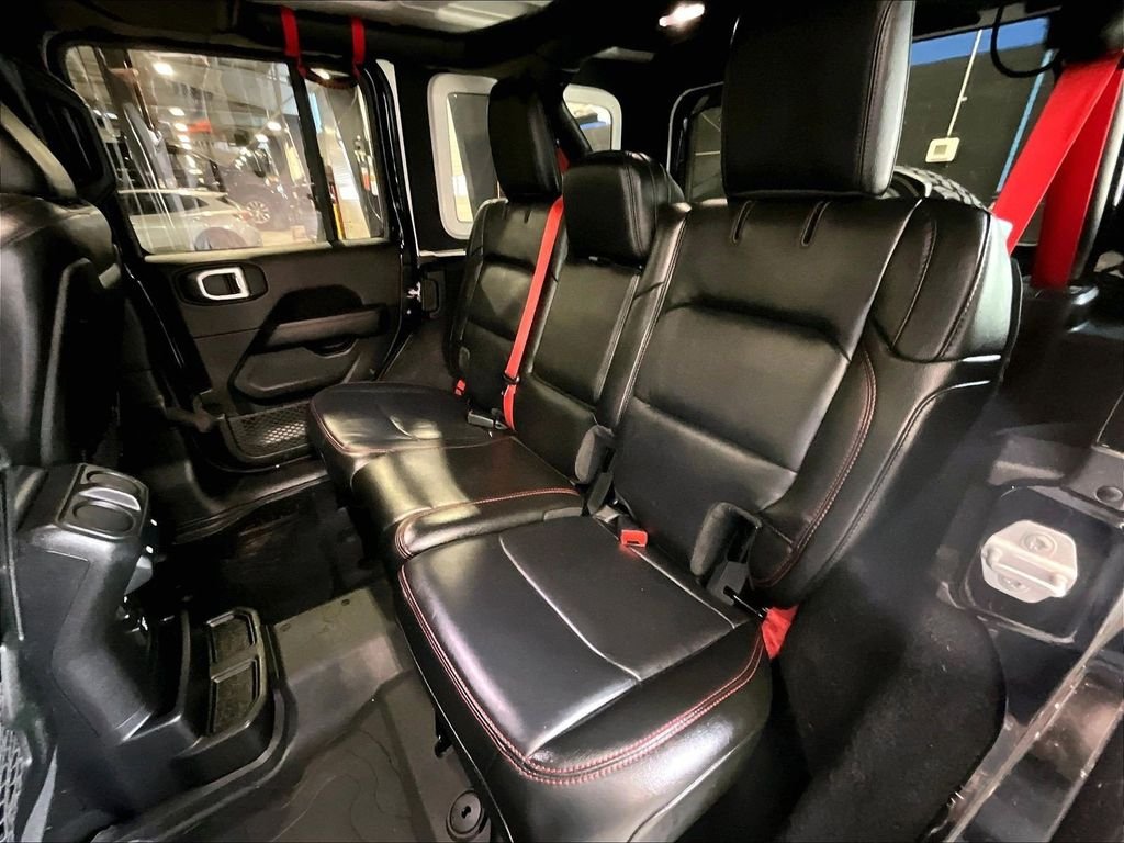 Used 2020 Black Jeep Unlimited Rubicon image 15