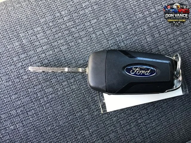 Used 2025 White Ford XLT image 27
