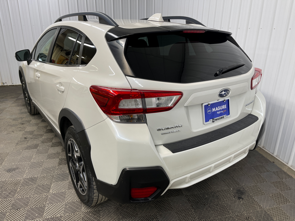 Used 2018 White Subaru 2.0i Limited image 9