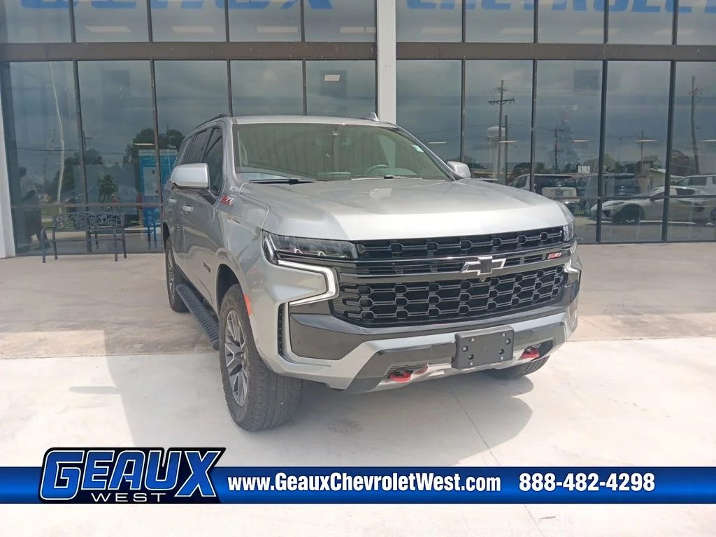 Used 2024 Gray Chevrolet Z71 image 2