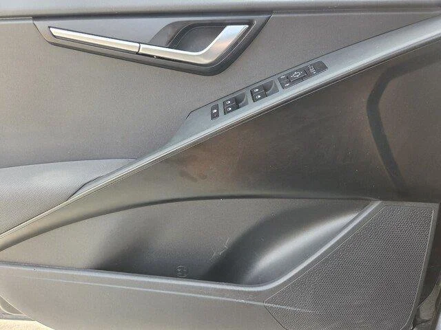 Used 2025 Interstellar Gray Kia LX image 23