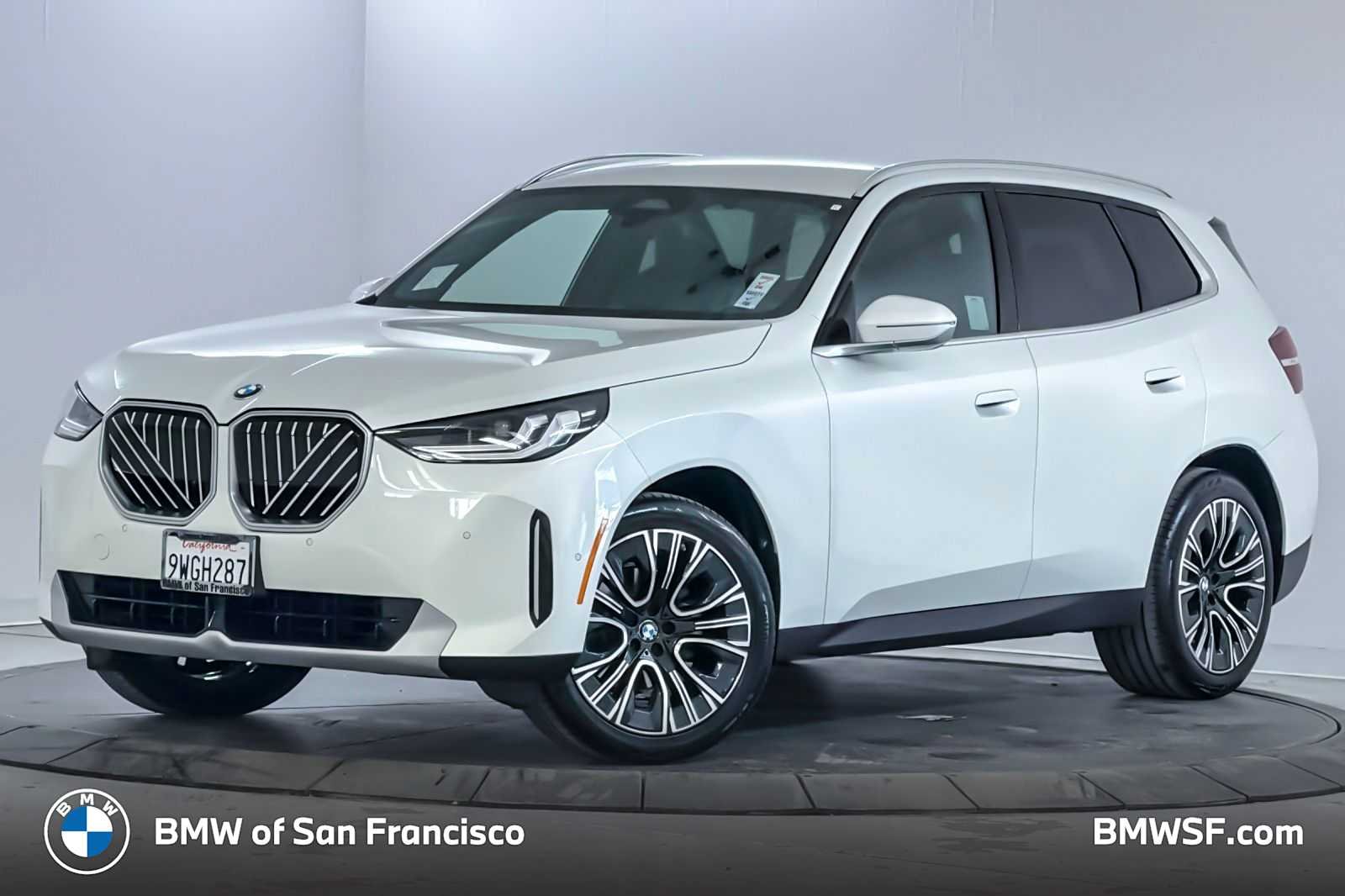 2026 BMW X3 30 XDRIVE's photo