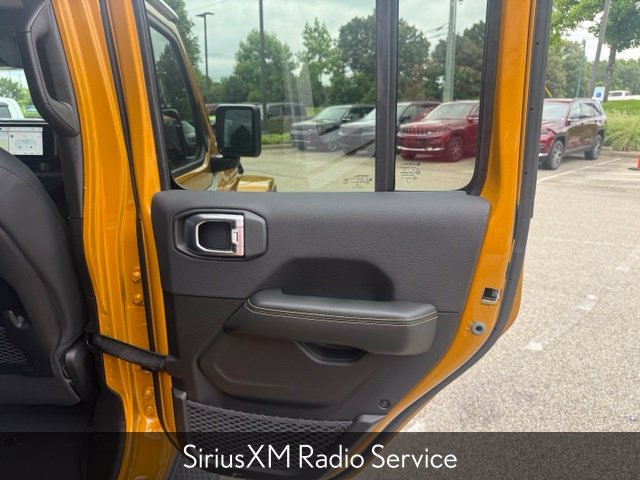New 2026 Goldilocks Exterior Paint Jeep Sahara image 25