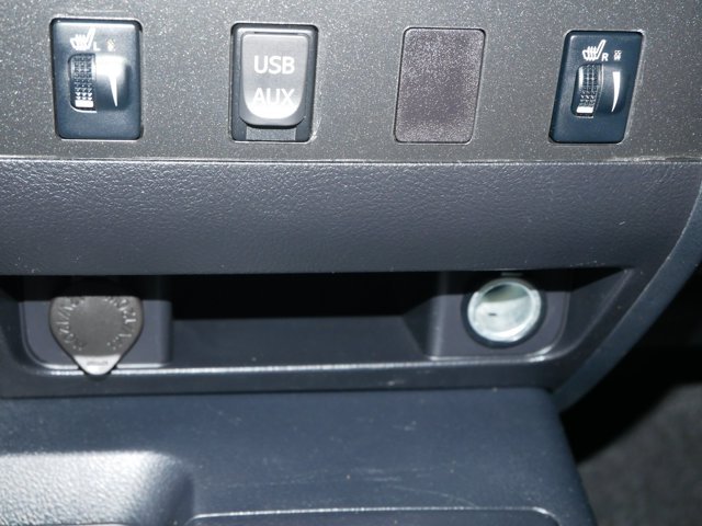 Used 2011 Super White Toyota Crew Cab Limited image 29