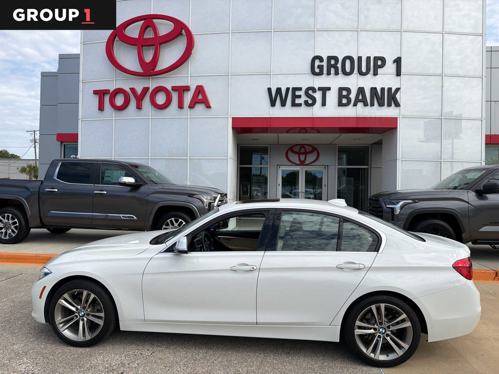 2018 BMW 3 Series 330i