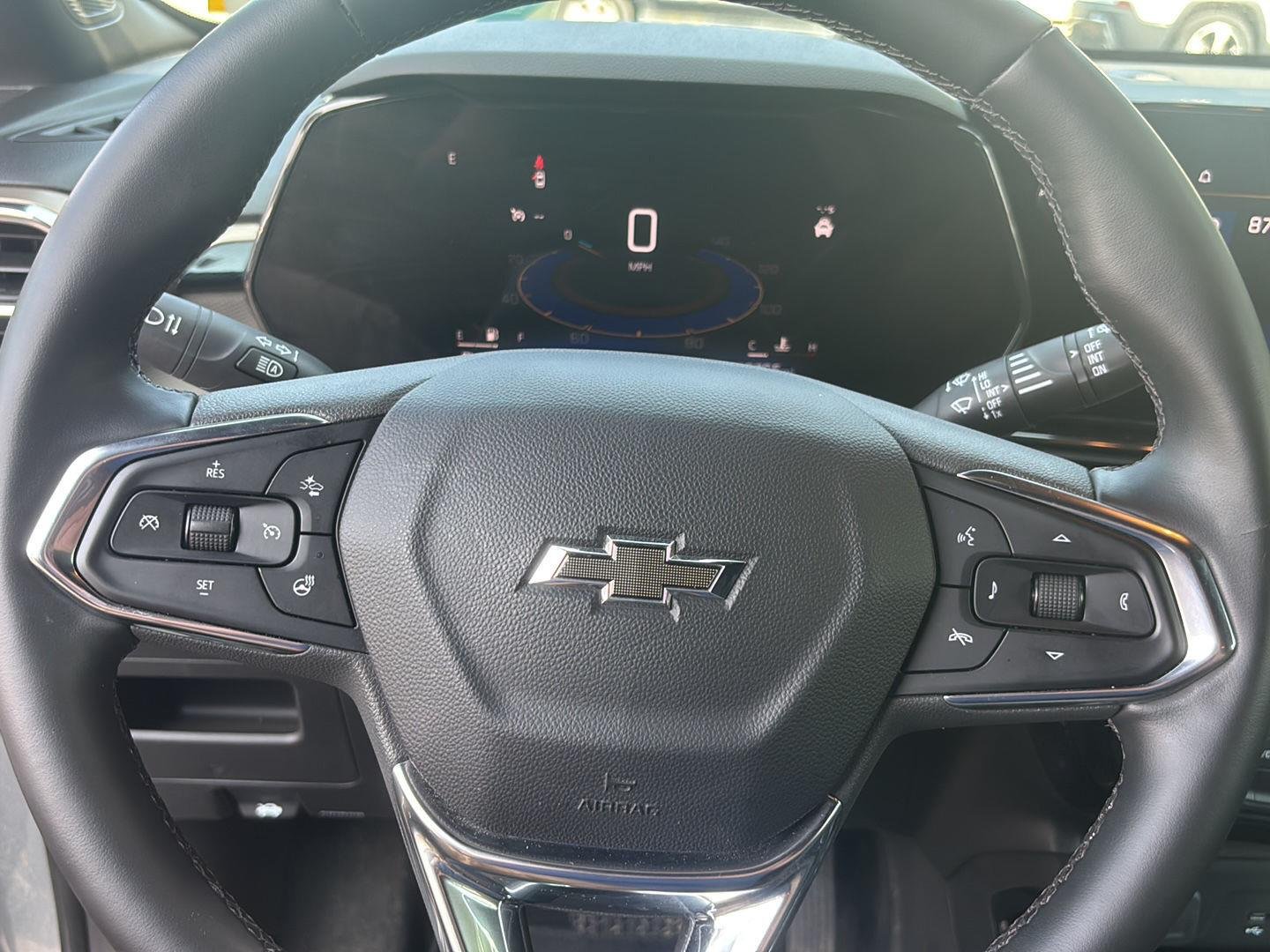 Used 2025 Sterling Gray Metallic Chevrolet ACTIV image 10