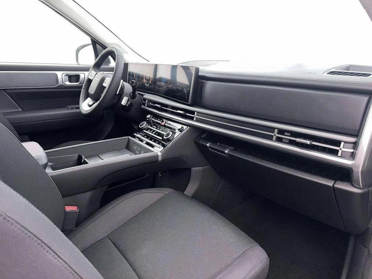 New 2026 Phantom Black Hyundai SE image 15