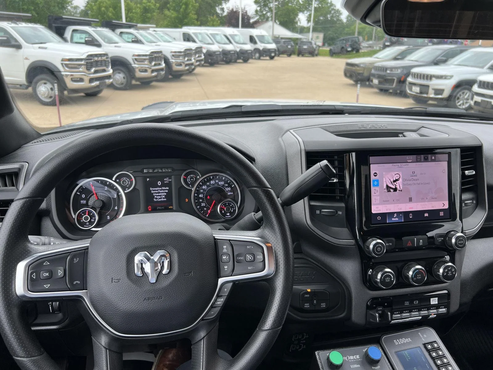 New 2026 Bright White Clearcoat Ram Tradesman image 20