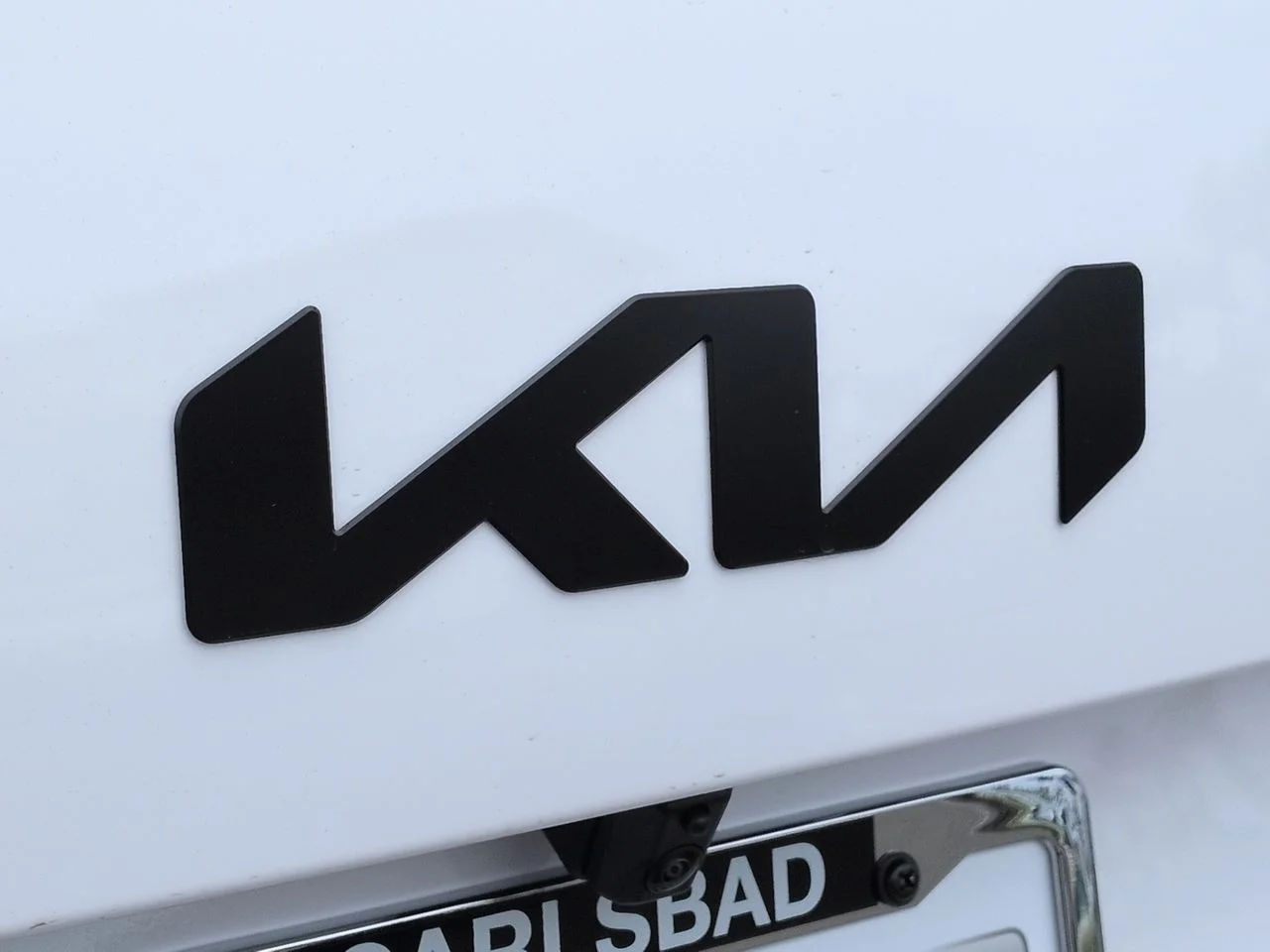New 2027 Glacial White Pearl Kia X-LINE SX PRESTIGE image 32
