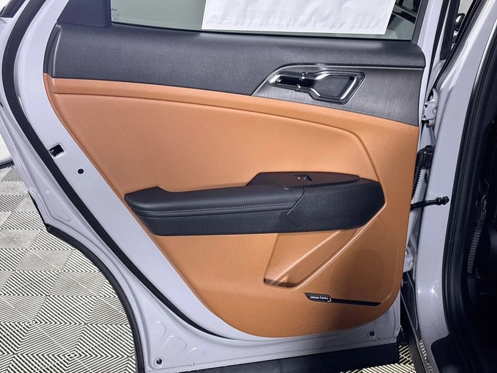 New 2027 Wolf Gray Kia X-Line image 20