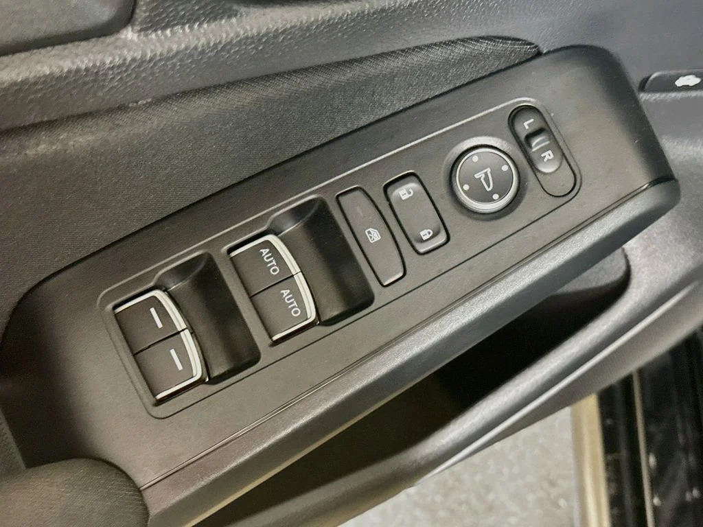 Used 2022 Crystal Black Pearl Honda Sport image 16
