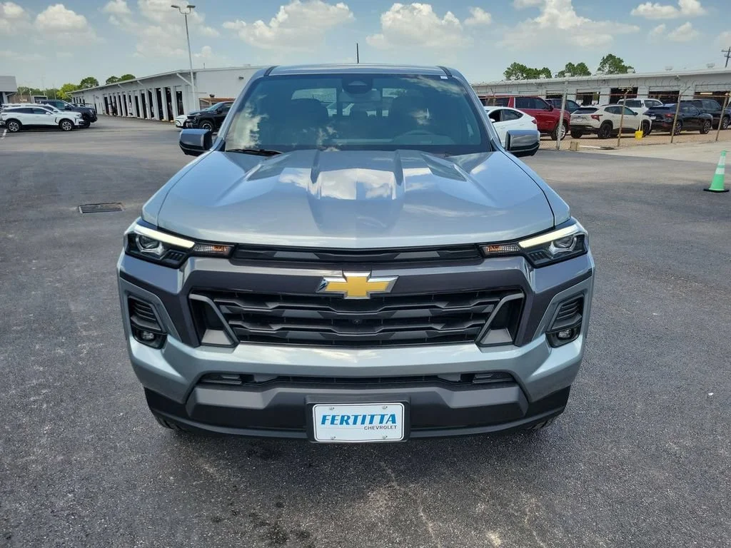 New 2026 Sterling Gray Metallic Chevrolet LT image 30