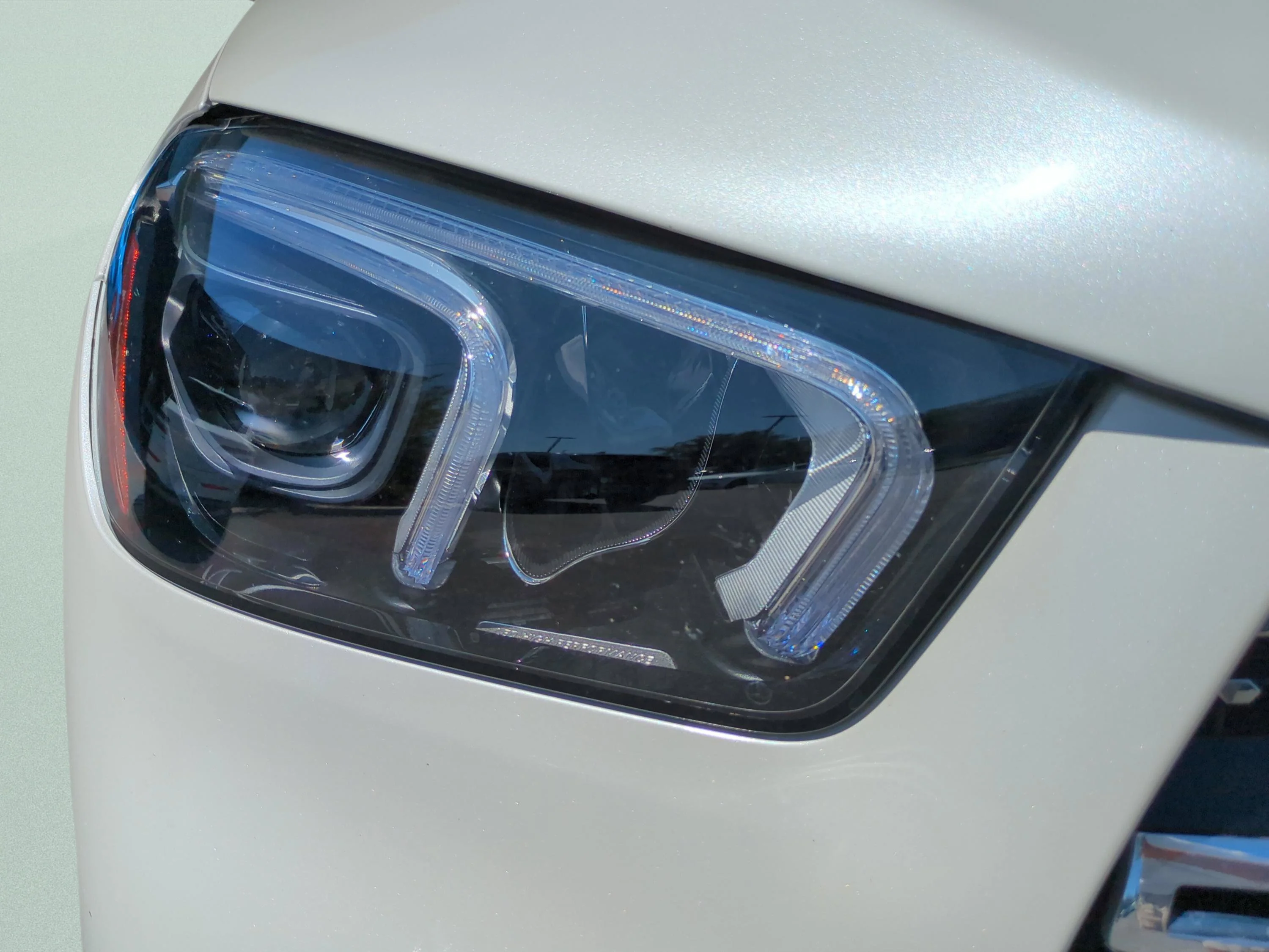Used 2022 MANUFAKTUR Diamond White Bright Mercedes-Benz GLE 350 image 25