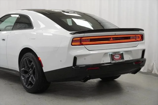 New 2026 White Knuckle Exterior Paint Dodge Scat Pack image 12