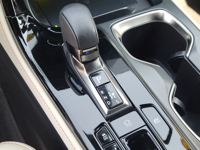 Used 2024 White Lexus 350h Premium image 26