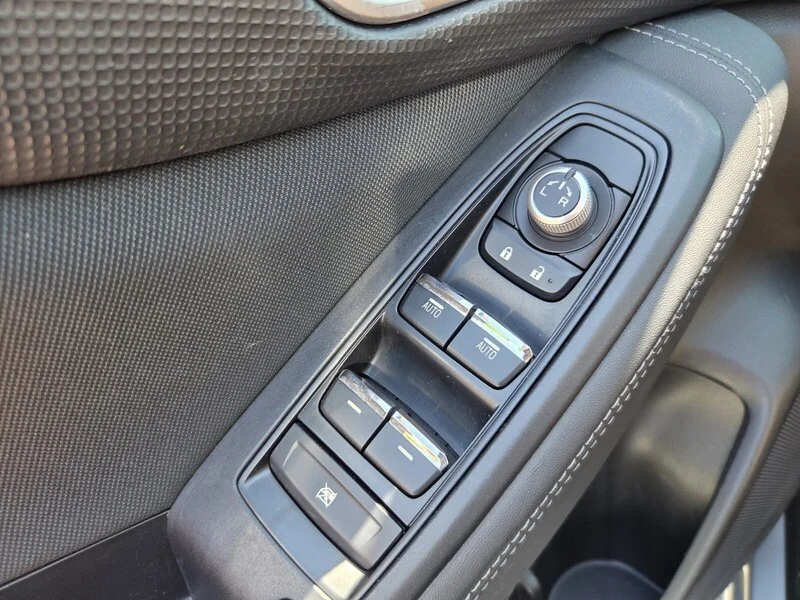Used 2020 Ice Silver Metallic SUBARU PREMIUM image 30