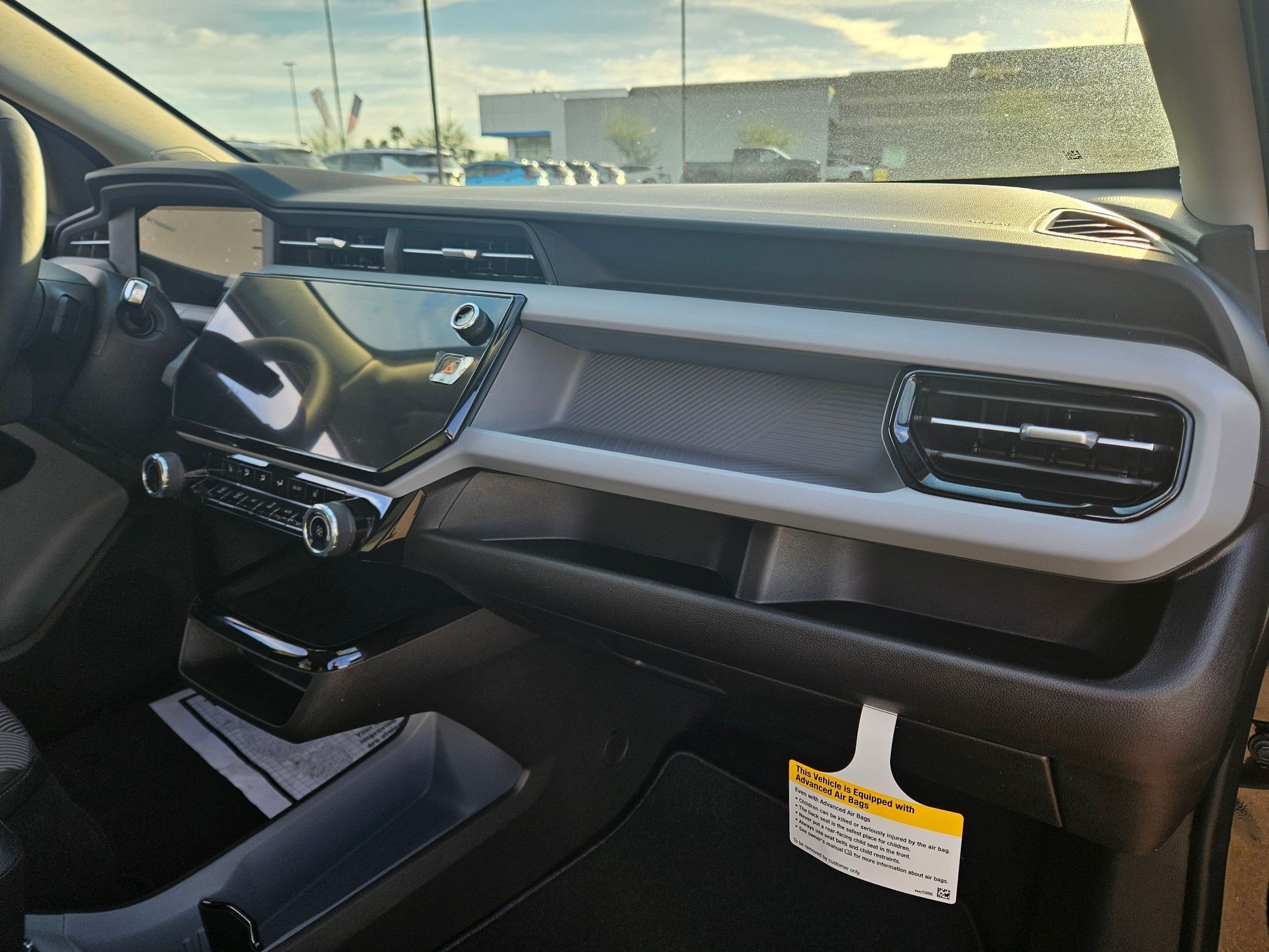 2027 Chevrolet Bolt LT - Photo 20