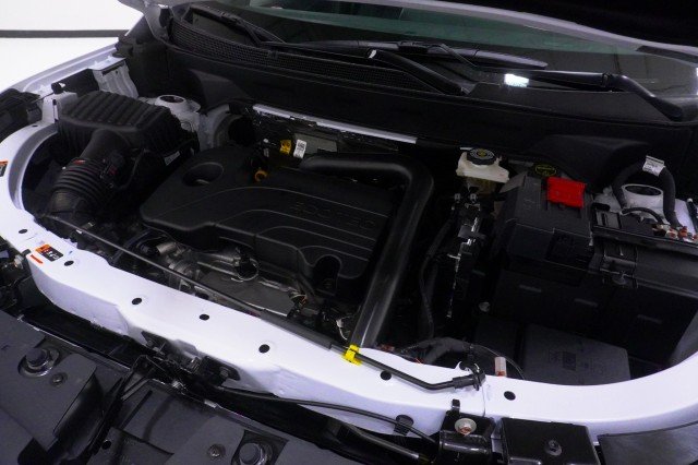 2027 Chevrolet Equinox LT - Photo 34