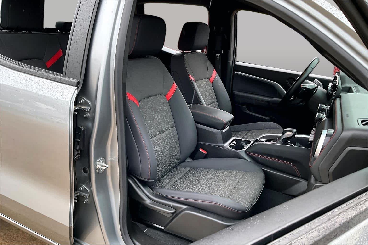Used 2024 Sterling Gray Metallic Chevrolet 4WD Z71 image 8