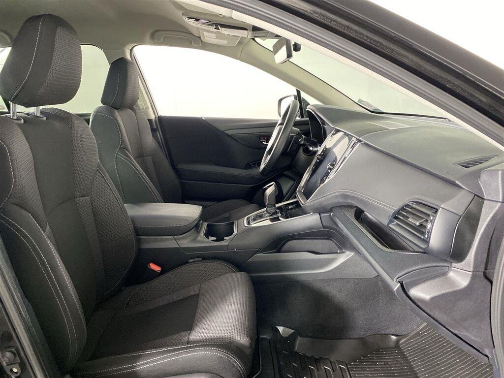 Used 2025 Crystal Black Silica Subaru Premium image 28