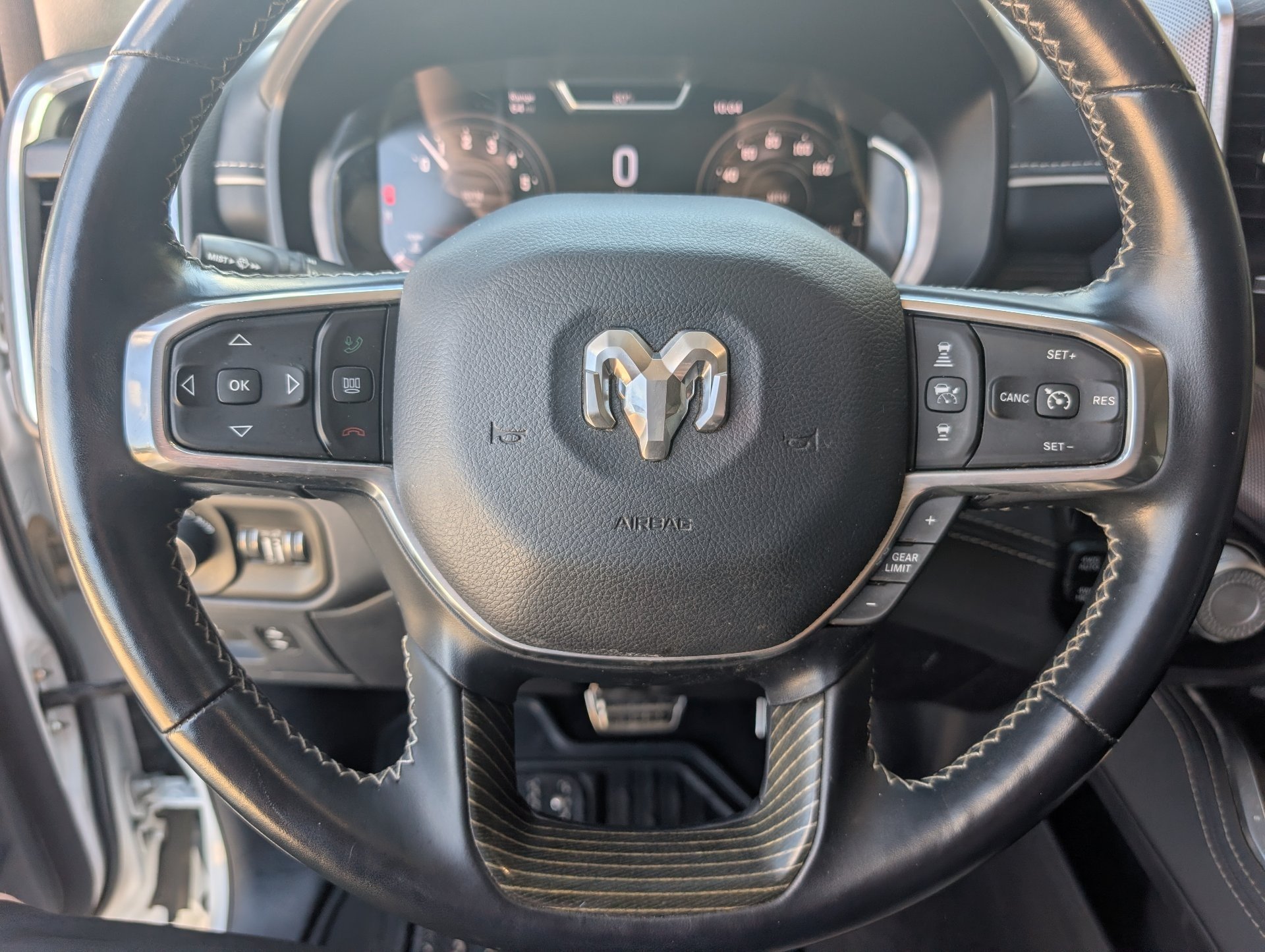 Used 2023 White Ram Limited image 12