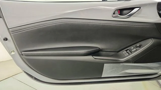 New 2026 Aero Gray Metallic Mazda Club image 9