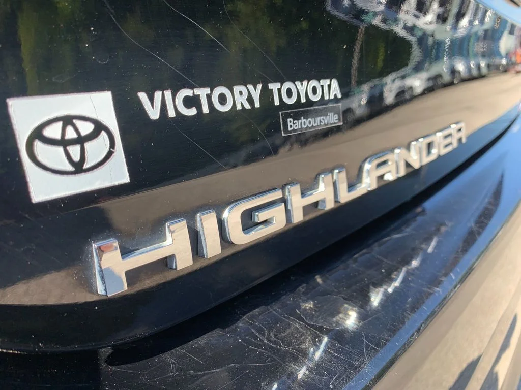 Used 2020 Black Toyota Limited image 38