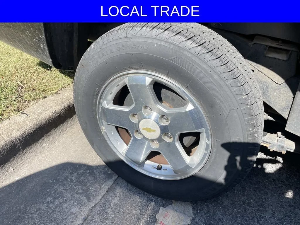 Used 2011 Black Chevrolet LT w/1LT image 5