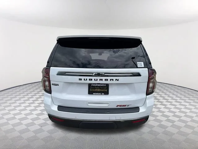 Used 2022 Summit White Chevrolet RST image 6
