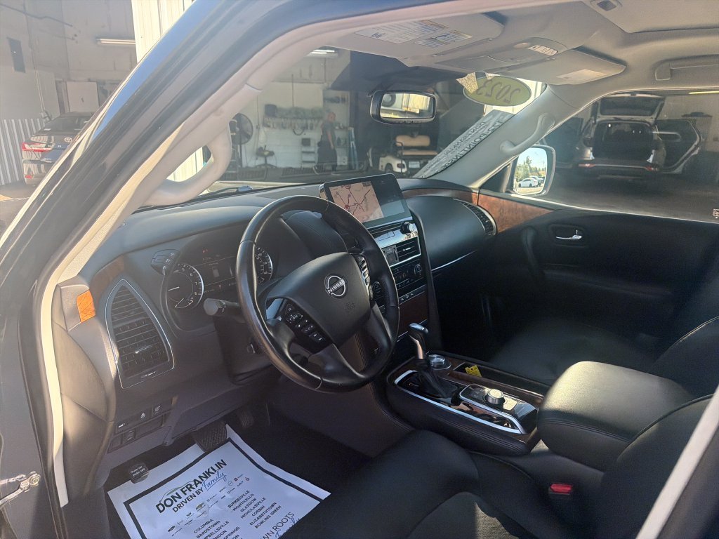 Used 2023 Blue Nissan SL image 16